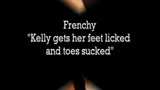 Kelly gets her feet licked and toes sucked