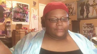 SSBBW Eats A Snack