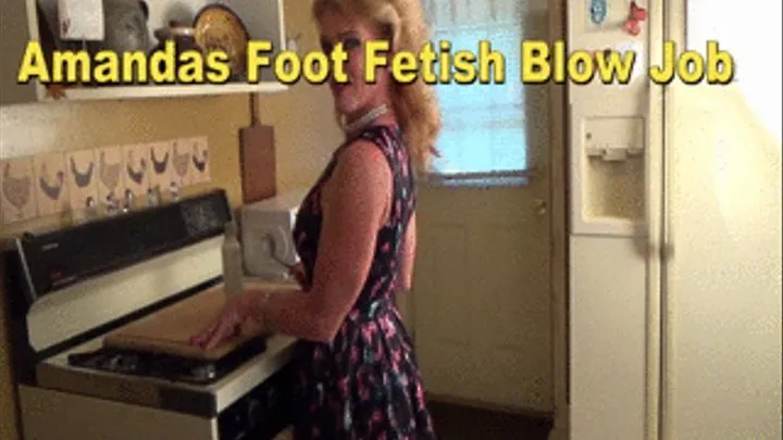 Amanda's Foot Fetish Blow Job