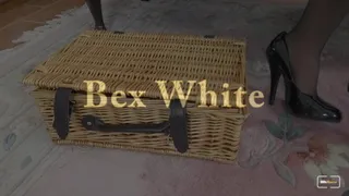 Bex White Stripped For Shopping