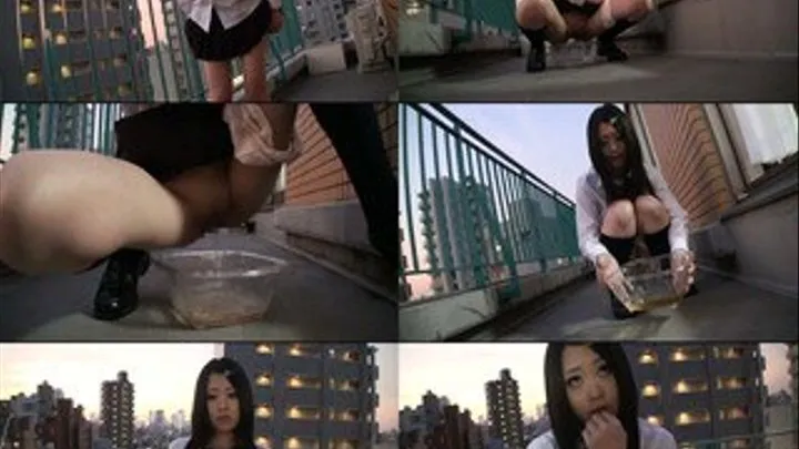 Locked Out Schoolgirl Urinates Outdoors Inside Bowl!