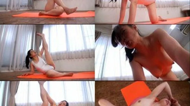 Gymnast Stripper Practicing in her Home Studio! - Full version - LIA-015 (Faster Download)