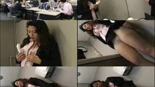 Office Lady Scratches her Pussy by the Sink! - Part 1 (Faster Download)