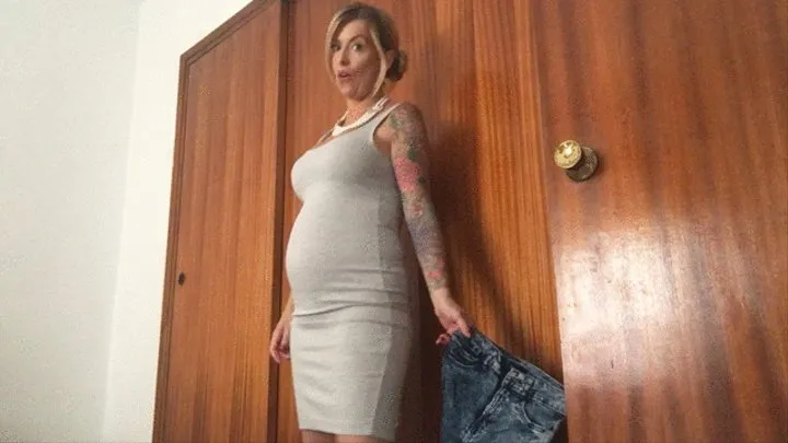 pregnant and my clothes are too small now!!