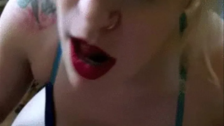 Lipstick Blowjob & Wet Facial