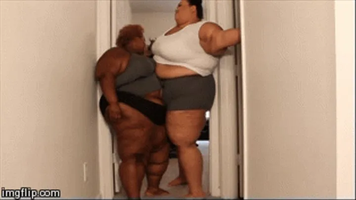 Brianna & SSBBW Yaya Double Doorway Squeeze!