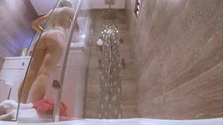 Shower Voyeur