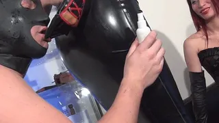 Latex Arse Shine Slave (Part 2 of 3 )