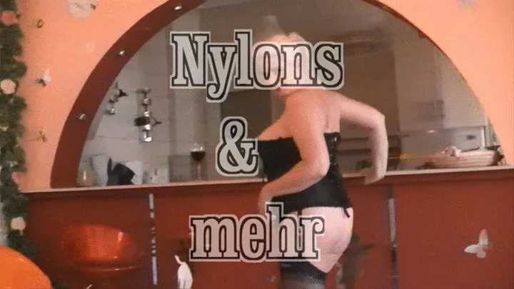 Nylons und mehr - Nylon and more