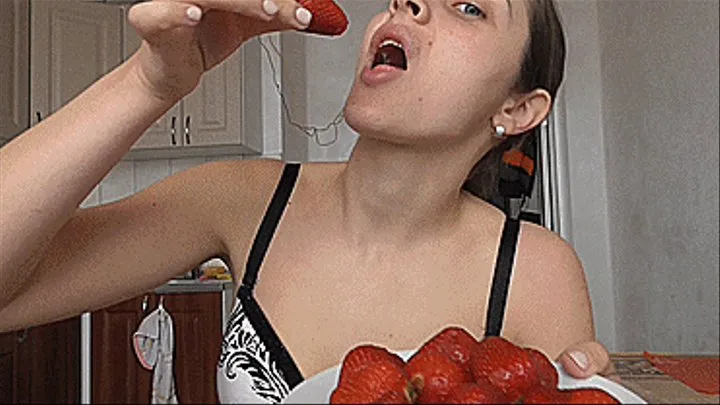 Swallowing Strawberries in Different Sizes!!