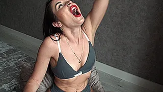 The widest mouth yawns ( 1080 HD) MP4