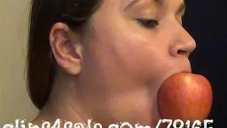 Sucking & Bite Marks On Apple