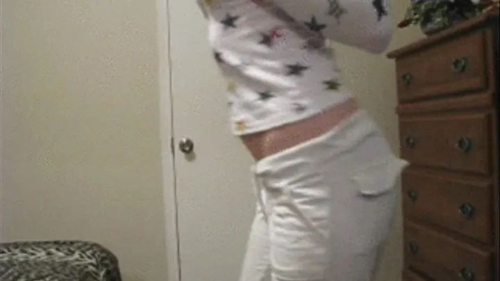 Booty shaking before going to bed