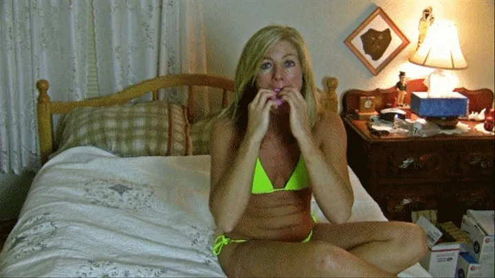 Dakkota Self Bondage in a Green Bikini