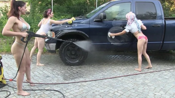 carwash chicks