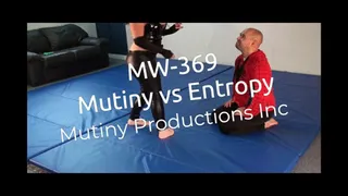 MW-369 Mutiny vs Entropy Facesitting and Scissors in Spandex Pants