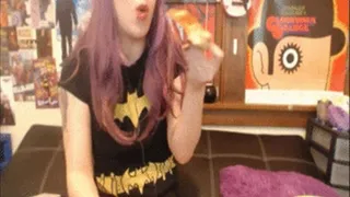 Eating pizza