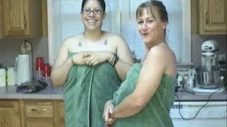 Chubby mature and dirty BBW are doing some messy things