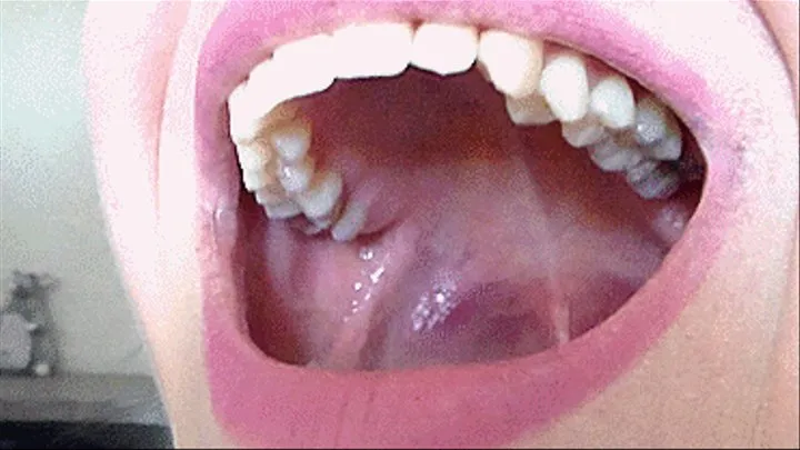 white teeth pink throat