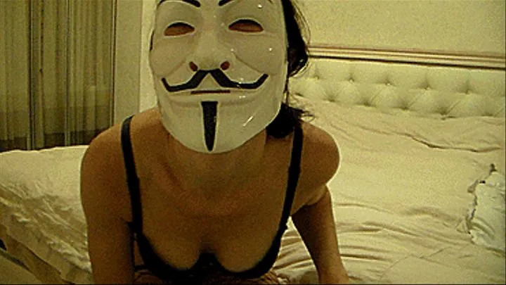 on the eve of helowing I want to see in the video, where you are wearing a mask, dear Miss, I really love the clothes of your amazing stockings / pantyhose or braces, or tights, I want you to play the hot role of a girl who wants a lot of quality sex, I w