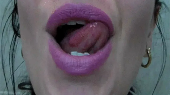 my new purple lipstick on my lips, I like to show how to stand out my sharp fangs, sharp teeth miss love, mouth, mouth lover