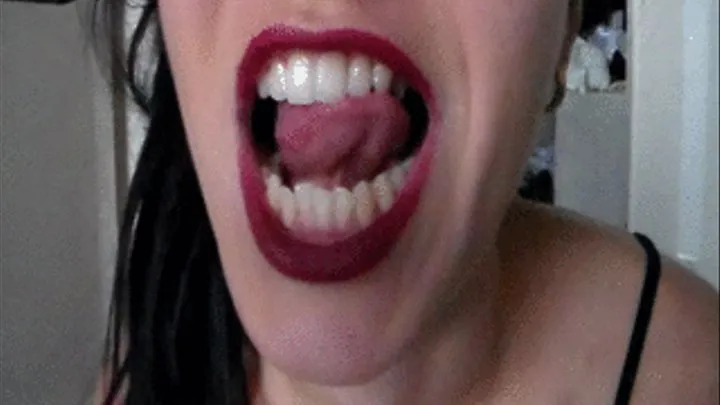 chewing woman, chewing gummy bears, mouth fetish, sharp miss fangs, larynx, mouth