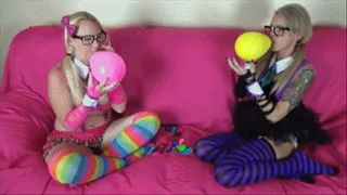2 Nerds giving Lesbian Footplay to each other