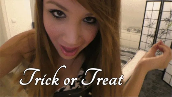 Trick or Treat - Halloween Blackmail - English Version