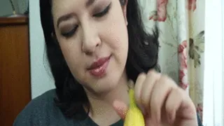 Banana chewing