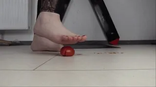 Tomato crushing