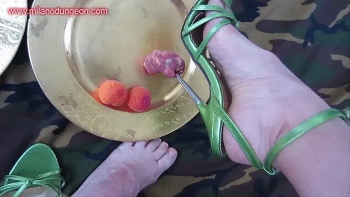 Iper food porn feet fetish crushing sausage with stiletto heel inside