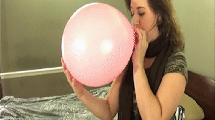 Blowing And Popping Huge Balloons And Big Bubblegum Bubbles