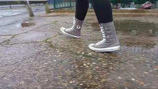 Trampling and shoejob with high Converse + walking around