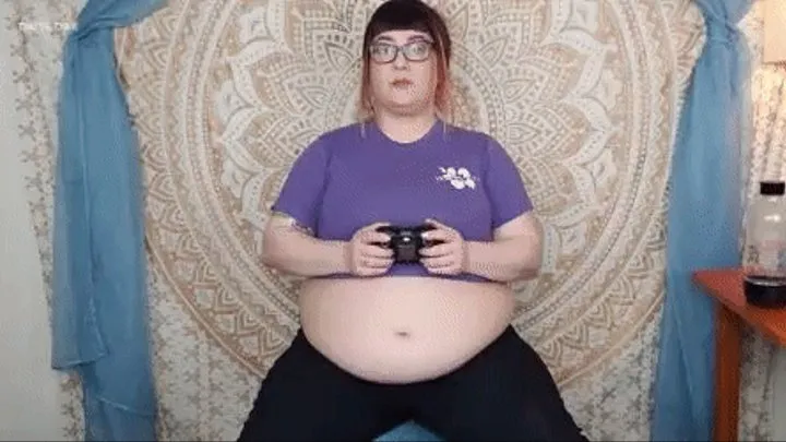 Bloated BBW Gamer Girl Burping