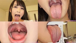 Kanna Misaki - Long Tongue and Mouth Showing