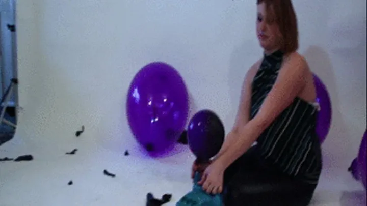 Katerina sit pop Balloons