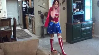Super Girl vs Wonder Woman