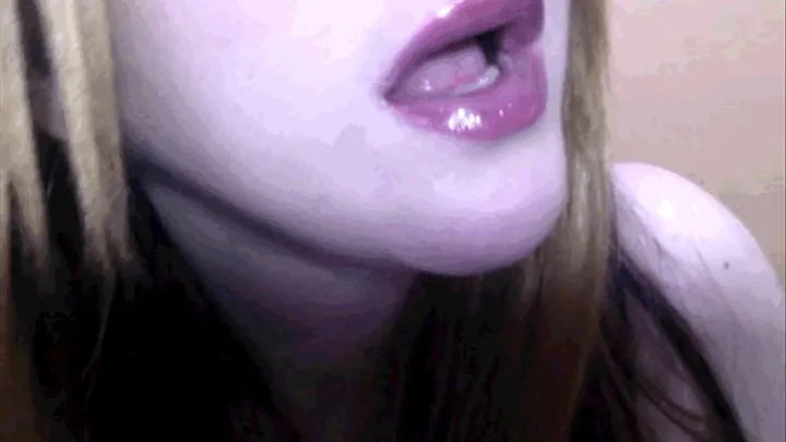 Mesmerizing Glossy Lips