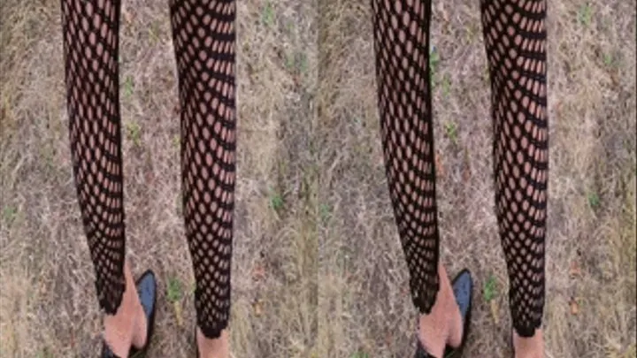 3D - Sexy Fishnet Outfit with very short Mini Skirt