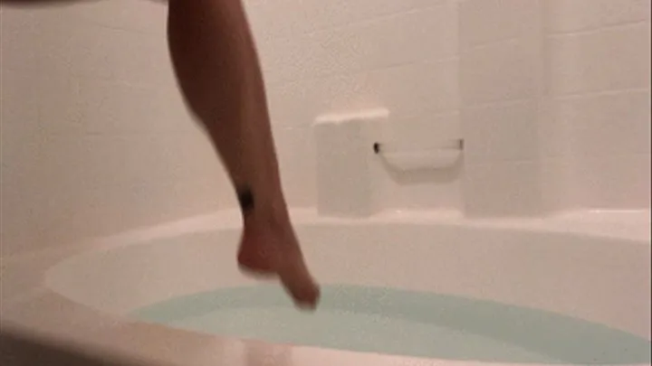 Bathtub Hairy Leg Feet Ignore