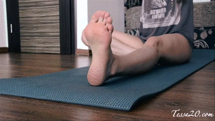 Watch My Feet while I Workout!( Format)