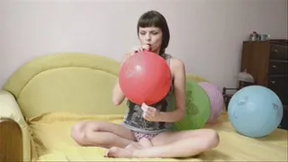 Fun in Bed with My Balloons!