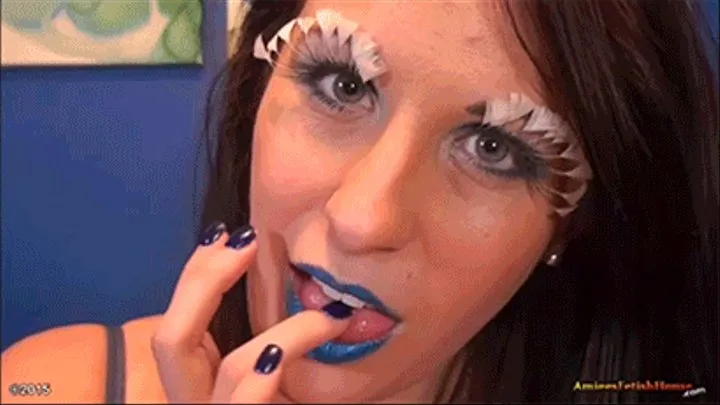 Extreme Blue Makeup Flirt