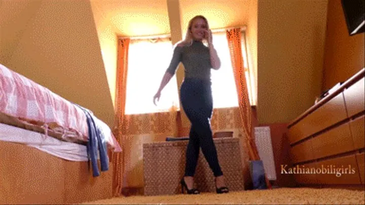 Step-Mommy's new jeans and her sexy,, CATWALK,, make you cum twice all over them!!! Your kinky STEP-MOM! ( : 1920 - 1080 ) - MP4