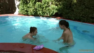 Lesbian fight in the pool!!! ( : 854 - 480 ) - WIDE SCREEN