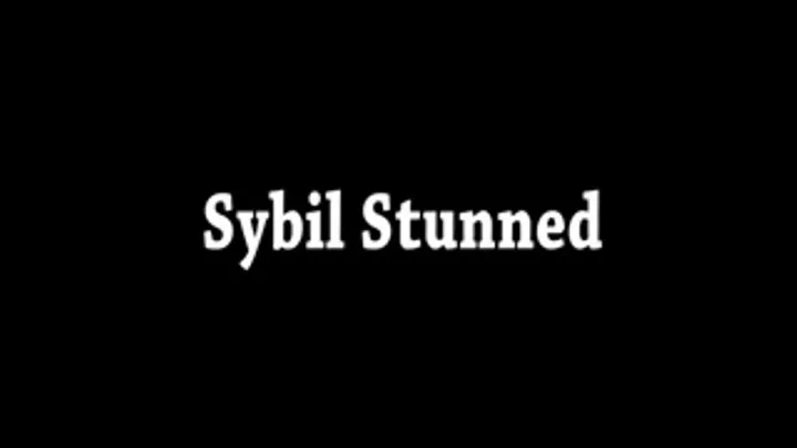 MH030 Sybil Stunned