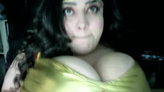 Wonder Woman - Huge Tits On Fire