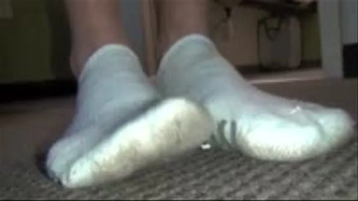 Terry Crushes Tiny in Boots, Socks & Barefeet- MKV