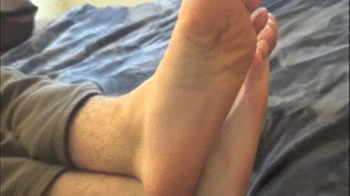 KEVIN'S BIG SMELLY FEET