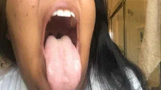 delicious tongue show off 9.22.18